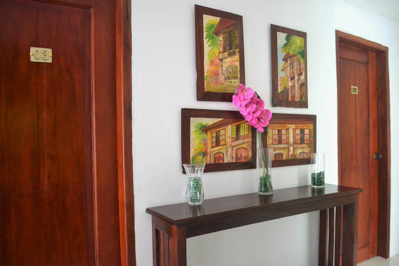 Hotel Lola Natividad Vigan Buitenkant foto